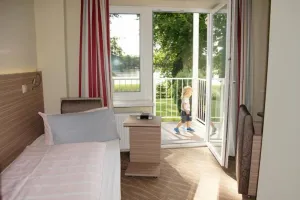 Image of Single room with balcony, lake view, shower\/WC