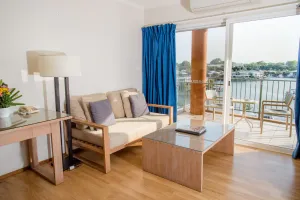 Image of Cullen Bay Resorts