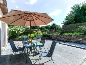 Image of Beautiful private villa for 4 people with pool, WIFI, pets allowed and parking