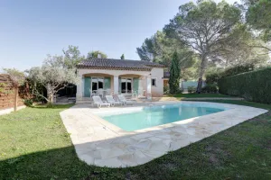 Image of high standing, air conditioned, Provence styling villa with heated swimming pool