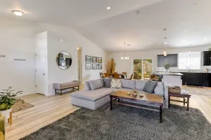Image of Quartz Hill Manor | hot tub w\/ peace & quiet