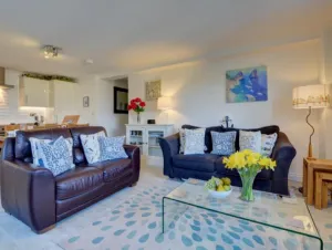 Image of 4* GOLD AWARD-WINNING SPACIOUS,STUNNING ANNEXE,BEAUTIFUL SEA VIEWS,GARDEN,WIFI
