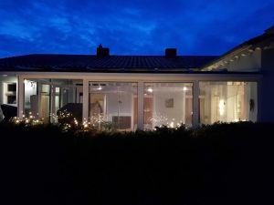 Image of Villa Venezia, detached with idyllic garden, deck chairs - Villa Venezia, gr. Conservatory, garden, beach 300 m, WiFi