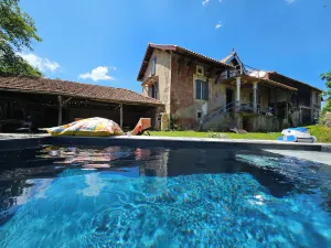 Image of Fill up with nature ... in the Pyrenees!
