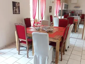 Image of Charming House in Cadouin: 3 Suites, Patio, BBQ, Close to Dordogne Attractions