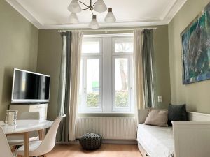 Image of Cozy 2-room first floor apartment in the city center near Lichtentalerallee