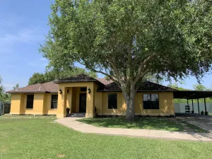Image of Villa Maria home is min from Beach, SpaceX, Downtown Brownsville and Matamos Mex