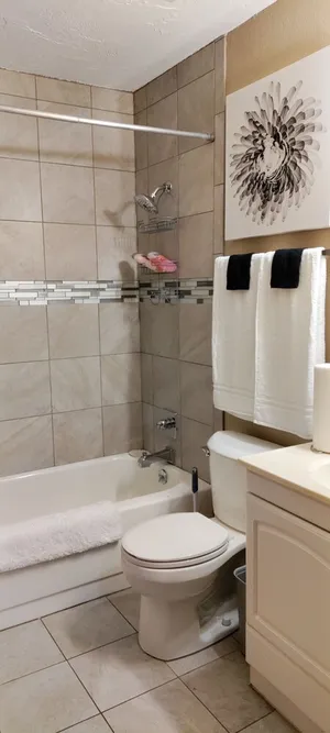 Image of Cozy Chisholm charm apartment