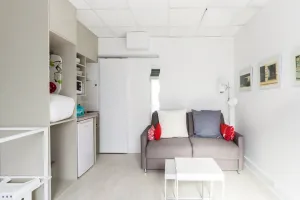 Image of Small Is Beautiful Ideally Located Sleeps 4