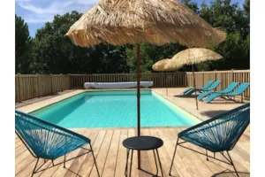 Image of Gîte Le Pigeonnier in Montignac-Lascaux, large garden, private heated swimming pool