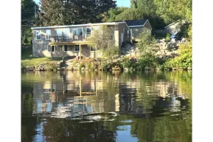 Image of Enchanting Romantic Waterfront Cottage
