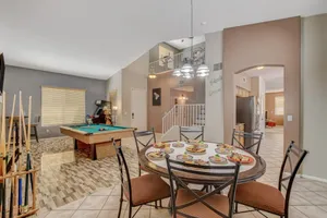 Image of Popular Pool Table-Pinball-BarBQ-5 beds,1 bed down