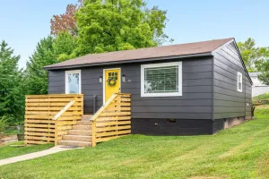 Image of Sunset Cottage - Mtn\/Sunset views, GREAT location!