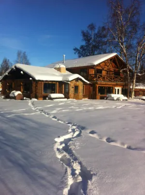 Image of Comfortable House With Kitchen On The Chena River. Family Friendly.