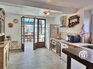 Image of Gite Sainte-Suzanne-et-Chammes, 4 bedrooms, 8 persons