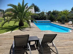 Image of Villa ensoleillée à Bretteville-sur-Ay avec piscine privée