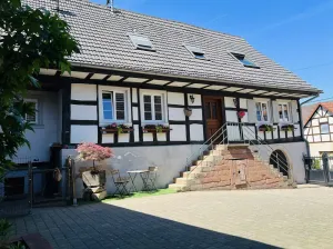 Image of Alsatian house 130m2 with courtyard and garden