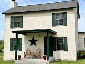 Image of Relax and enjoy a quiet,  country get-away at Lucky Star Farm!