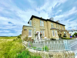Image of Beachfront Bliss - 4-Bed Seaside Villa Near Royal Troon Golf