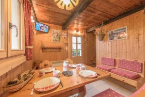 Image of Savoyard chalet, 400 m away from the centre