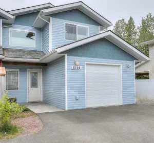 Image of Hot Tub, Game room, Fire Pit, Unlimited Hot Water, with stunning mountain view!