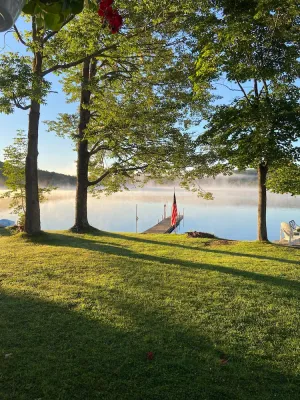 Image of Sunny & Cozy Lake House