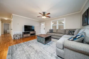 Image of Idas Ideal Homestead cozy 3Bed1Bath perfect for Work Stay or Family Vacay