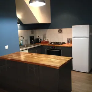 Image of very nice house, near downtown