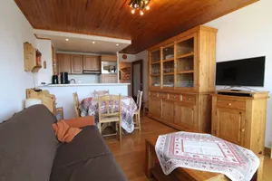 Image of 350m from resort center, 2nd floor, balcony, tv, ski locker, 35m², Alpe d'Huez