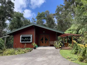 Image of Craftsman Cottage on 6 forested acres