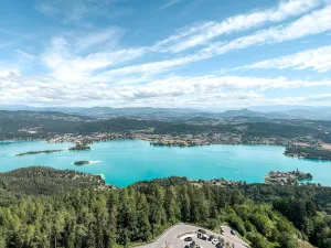 Image of Beautiful Apartment Near Worthersee