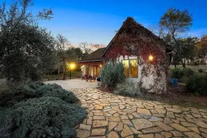 Image of Secluded Private Ranch in the Shenandoah Valley