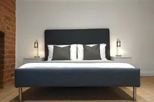 Image of Stylish Apartment in City Centre with Parking