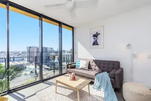 Image of KozyGuru | Fortitude Valley | 2 Bed APT