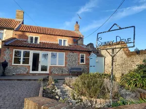 Image of Lovely 3 bedroom North Norfolk Cottage in quiet village. 5 mins beach