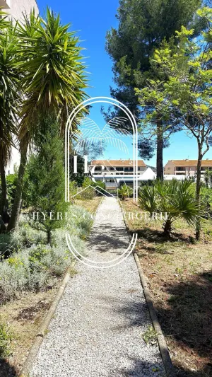 Image of T2 Cocconing- Clim PK WIFI- Costebelle-5min plage BY HC