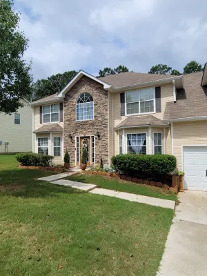 Image of Gorgeous, Spacious, Clean, Comfortable Stay, Close to Six-Flags