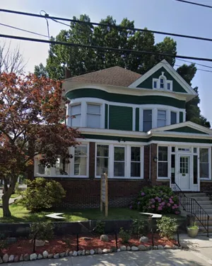 Image of 5 Star Victorian Mansion Downtown Erie