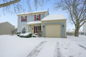 Image of PROMO 10% WEEKLY AND 15% MONTHLY OFF\nNaperville\/Aurora, King Bed, Fenced Yard!