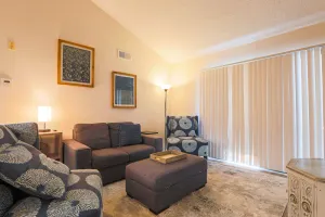 Image of Massive 2 Bedroom Oceanside Apartment+GYM+Pool+Spa+King bed+2 Queen beds