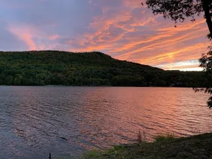 Image of Echo Lake Paradise-Enjoy the views in any season!