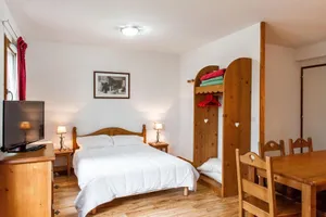 Image of Wifi, fitness, swimming pool, terrace, parking, tv, ski locker, 30m², Super Besse