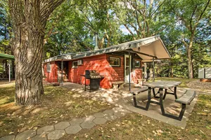 Image of Plum Creek Retreat w\/ Beach near Johnson Lake