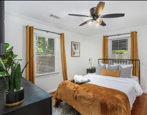 Image of Beautiful Stylish Home W\/ FREE PARKING( Brand NEW)