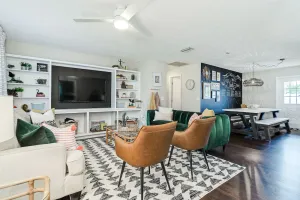 Image of The Black Swan | 3BR House Near Downtown Lakeland
