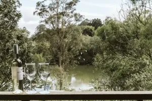 Image of Private 2 Bedroom Cottage with Lakeview