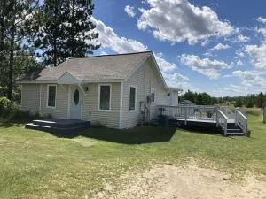 Image of Entire private cozy home near downtown Bemidji. Ideal for Couples & Individuals!