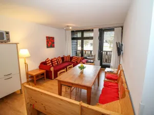 Image of Lovely apartment for 8 guests with WIFI, TV, balcony and parking