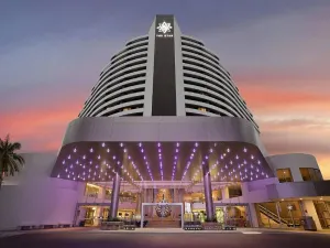 Image of Cityscape Ocean View Deluxe 2Bedroom Apartment