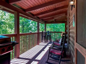 Image of Book holidays now! king beds, hot tub, game room, great location!
